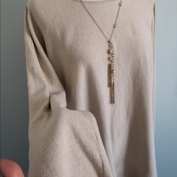 Cream Oversized Sweater - Picture 3 of 5